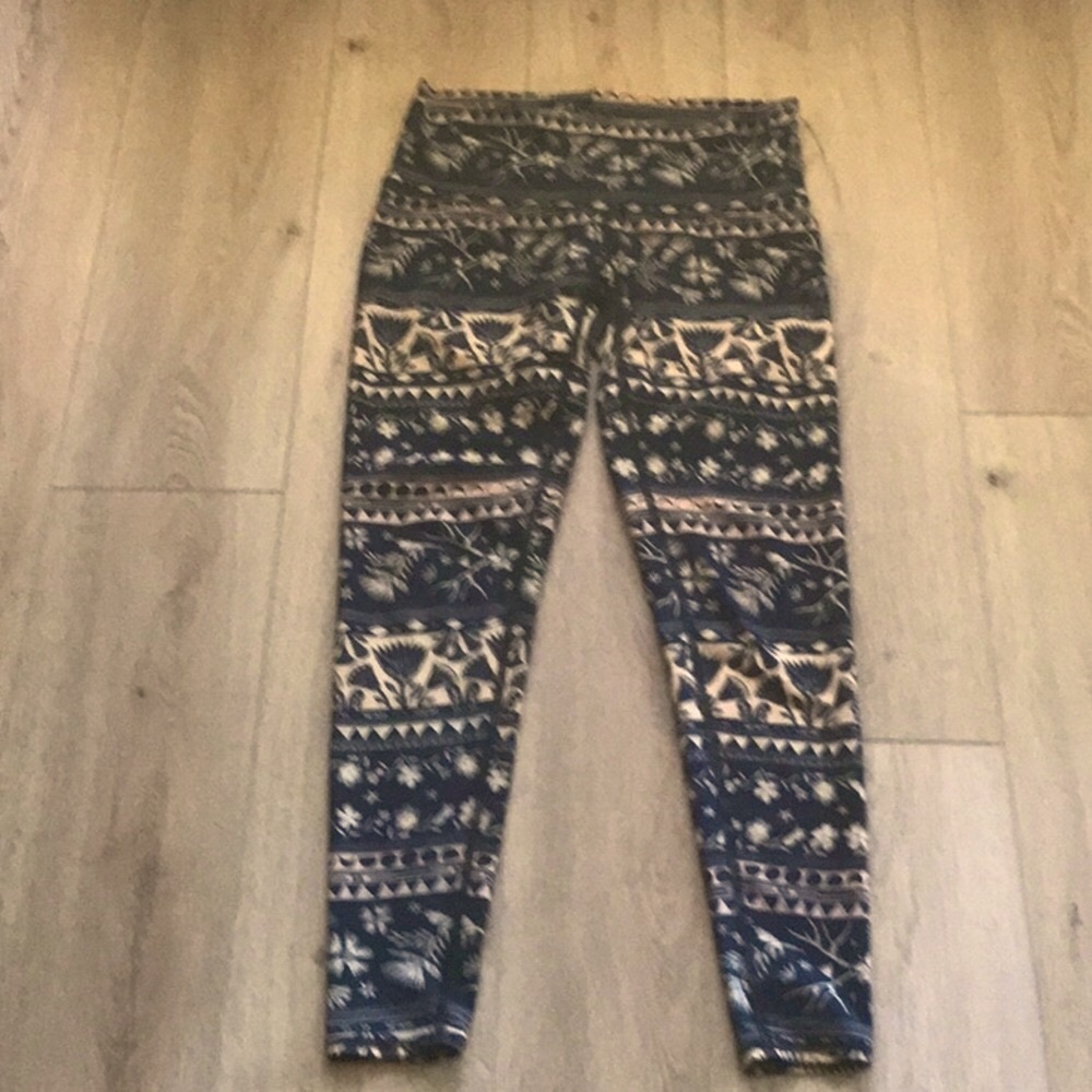 Teeki Black and Tan Geometric Leggings Size Medium